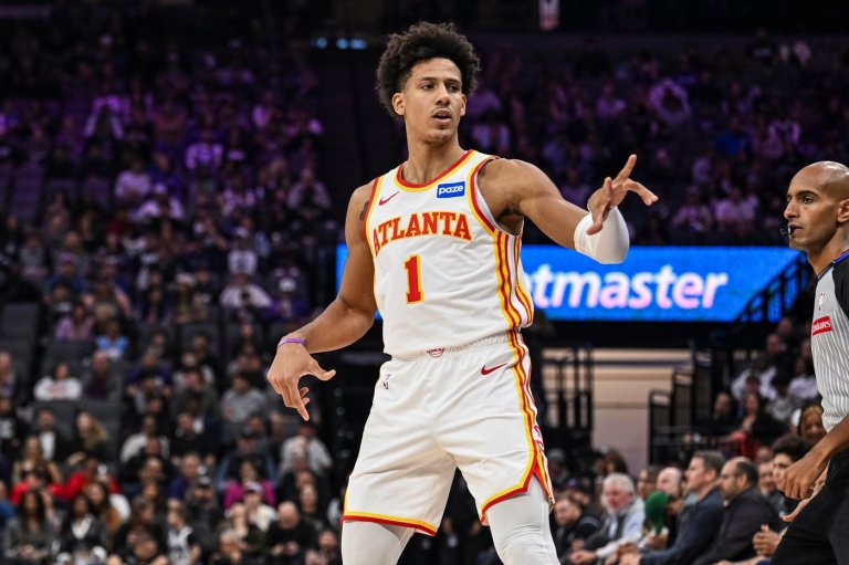 Jalen Johnson's double-double leads Hawks past Kings 133-100 | iNFOnews.ca