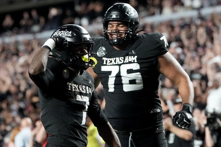 Concepcion has 2 TD catches to lead No. 6 Texas A&M past Mississippi State, 31-9 | iNFOnews.ca