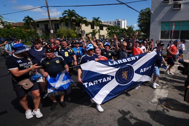 Scotland’s Tartan Army brings World Cup party from Boston to Miami, in photos | iNFOnews.ca