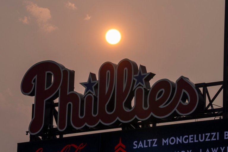 Mets-Phillies start time moved, MLS game between Vancouver-Chicago ppd. due to wildfire smoke | iNFOnews.ca