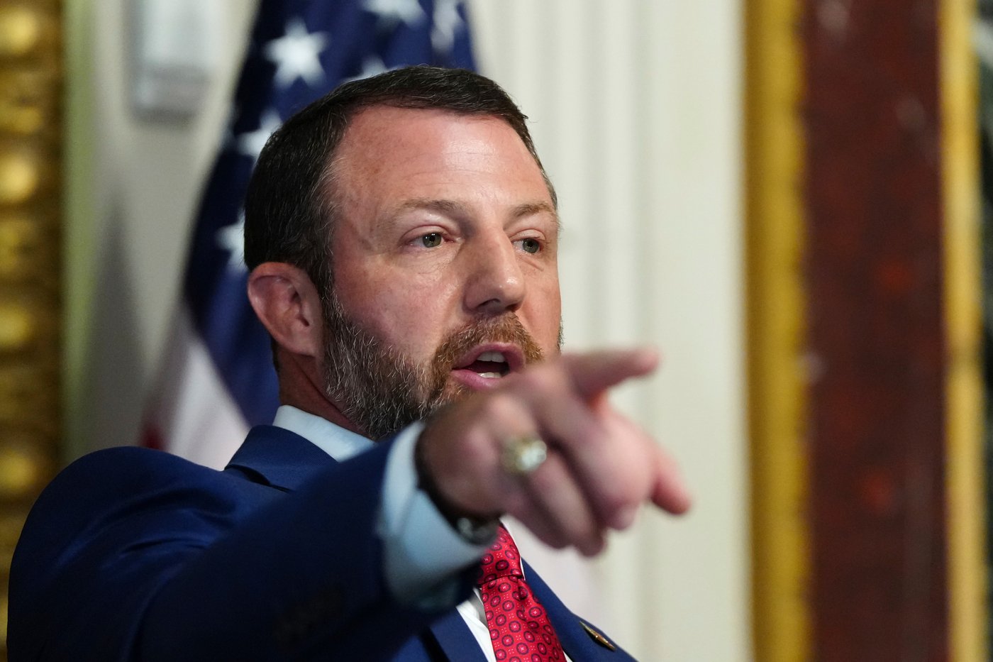 Mullin pushes states to comply with election demands, echoing Trump's claims about midterm risks | iNFOnews.ca Mullin pushes states to comply with election demands, echoing Trump's claims about midterm risks | iNFOnews.ca
