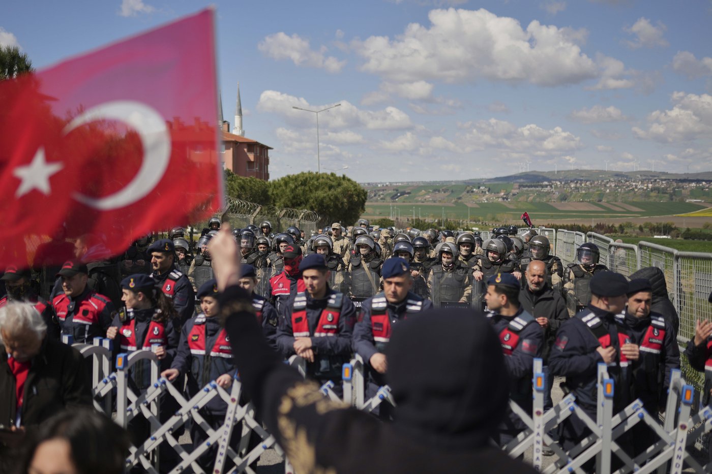 Dozens arrested as the investigation that saw Istanbul's mayor jailed deepens | iNFOnews.ca
