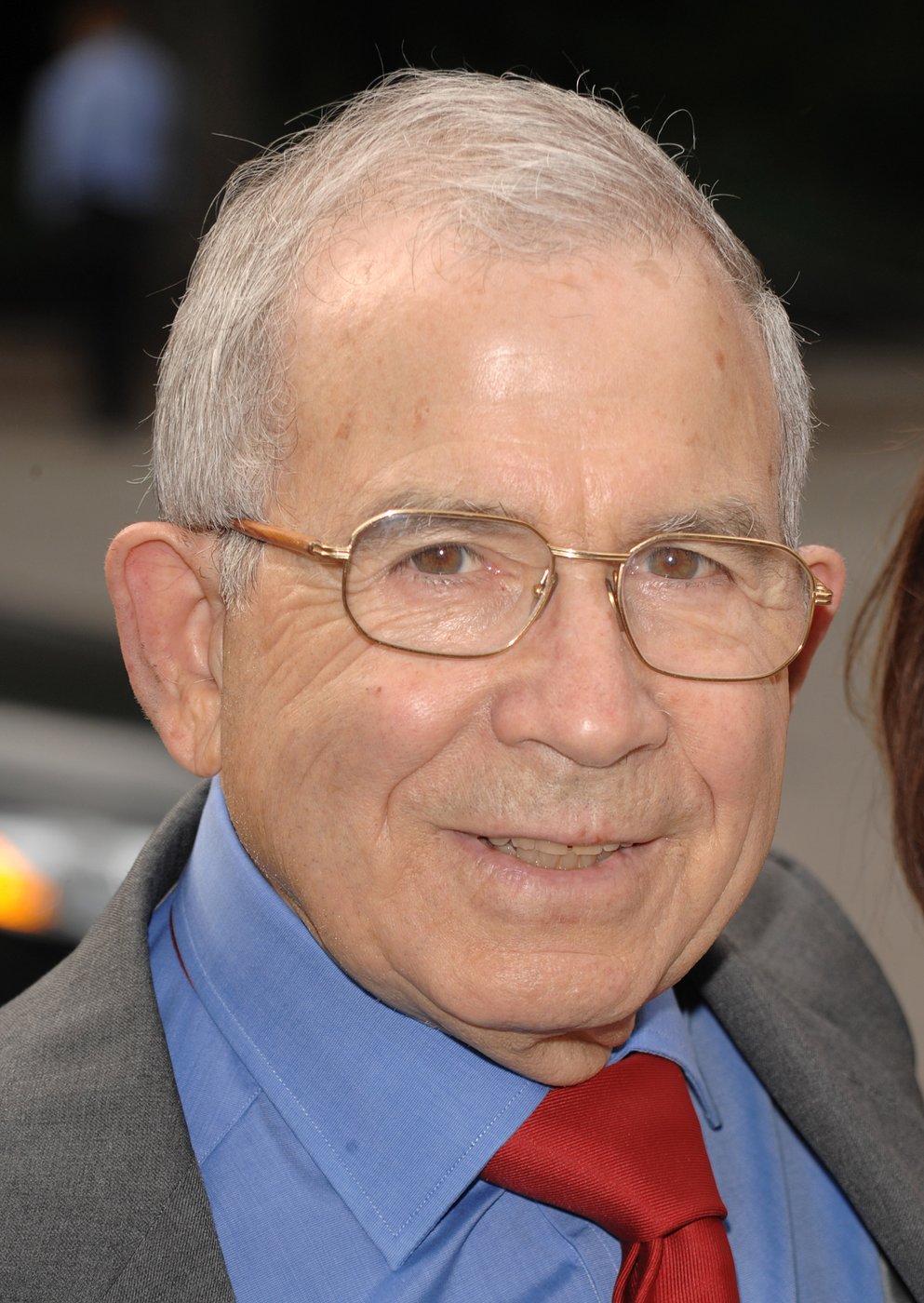 Newspaper publisher and former AP board chairman Donald Newhouse dies at 96 | iNFOnews.ca