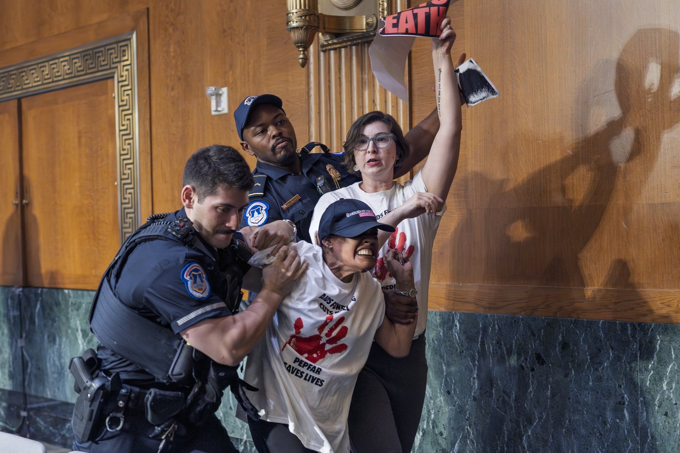PHOTO COLLECTION: AP Top Photos of the Day, Friday, June 27, 2025 | iNFOnews.ca