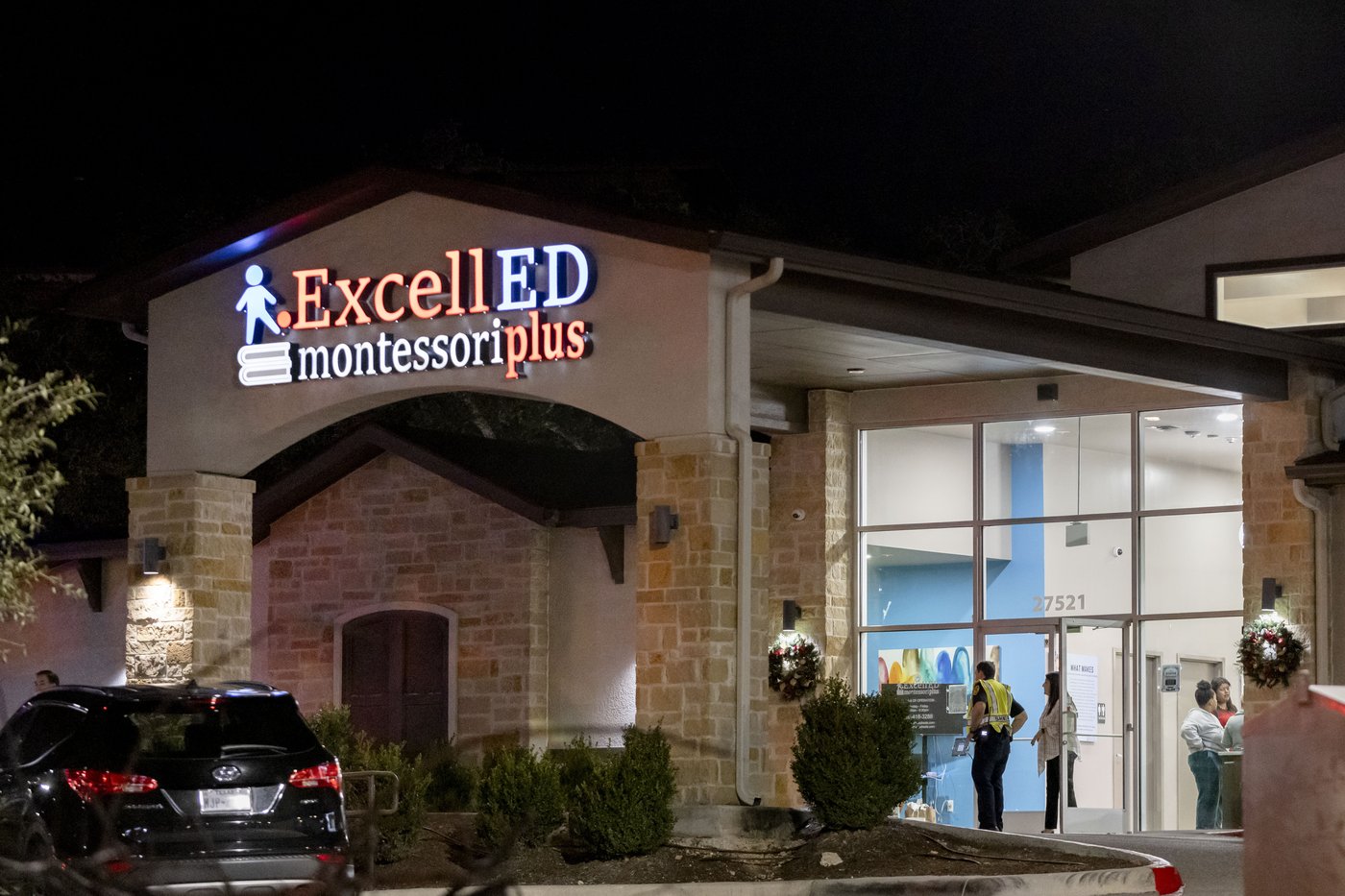 Texas day care teacher killed when cars crash into play area | iNFOnews.ca