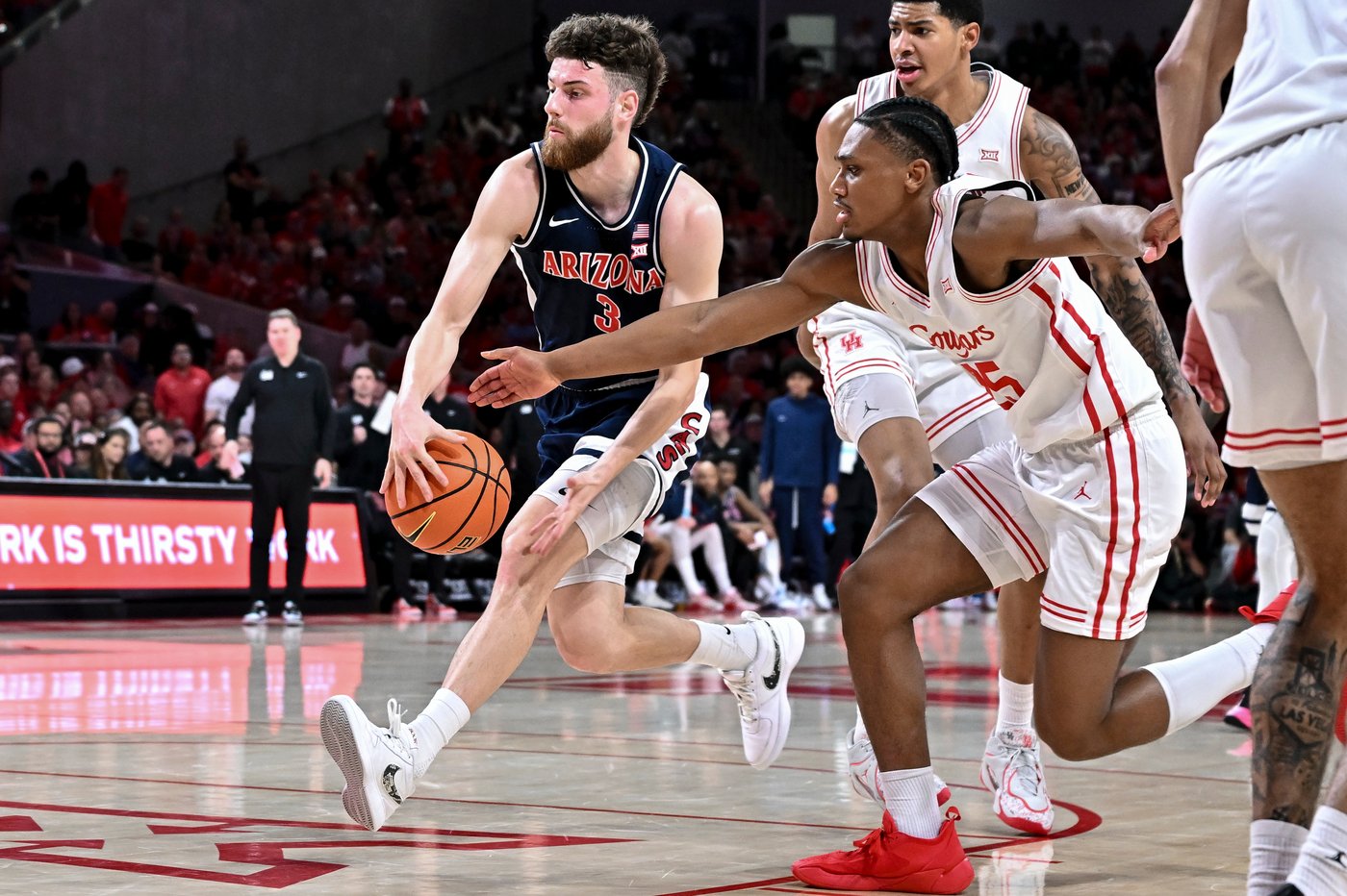 Dell’Orso’s 22 points spark No. 4 Arizona past No. 2 Houston, 73-66 for Big 12 lead | iNFOnews.ca