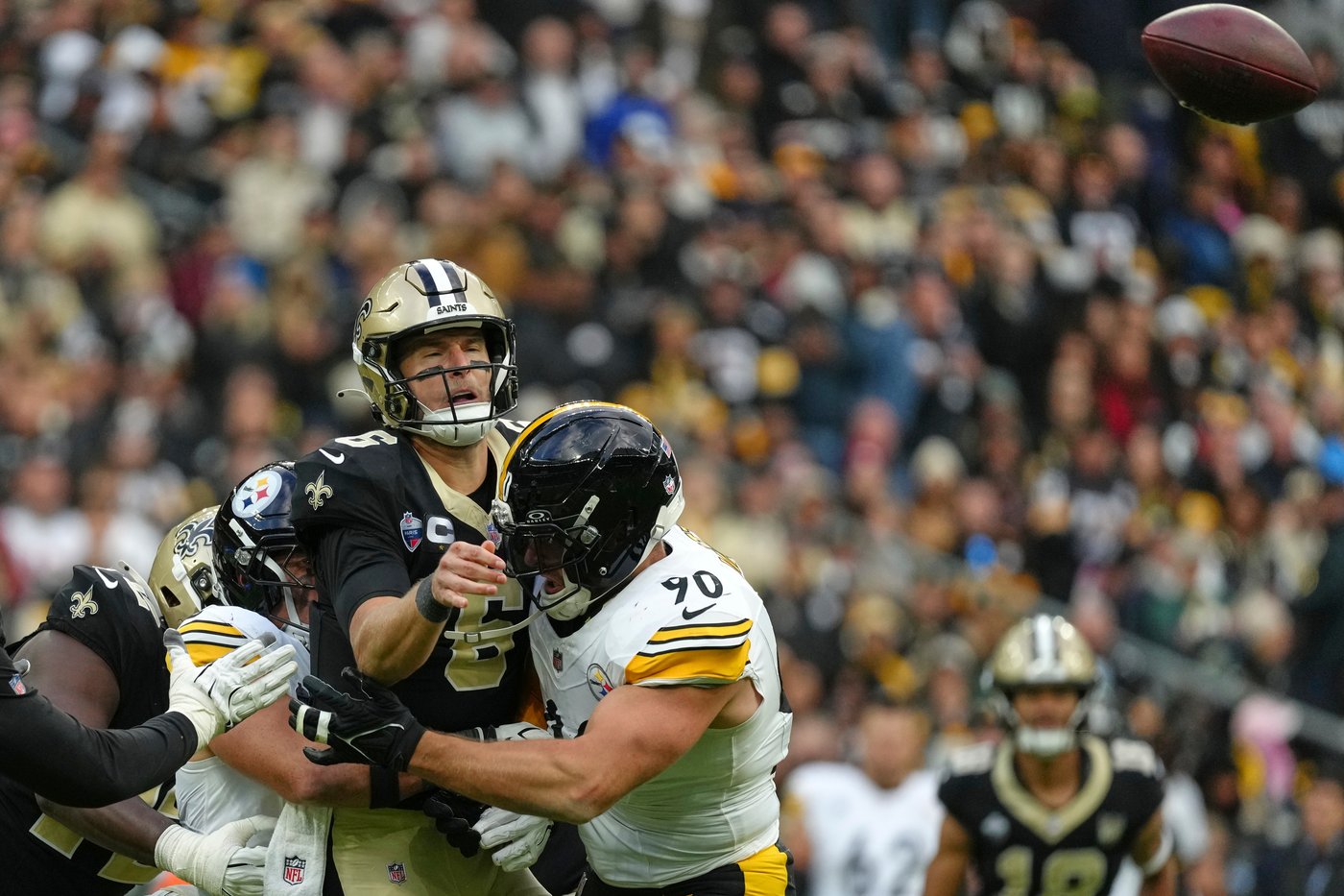 Saints enter a pivotal 'self-scout' week as they try to avoid a 6th straight non-playoff season | iNFOnews.ca Saints enter a pivotal 'self-scout' week as they try to avoid a 6th straight non-playoff season | iNFOnews.ca
