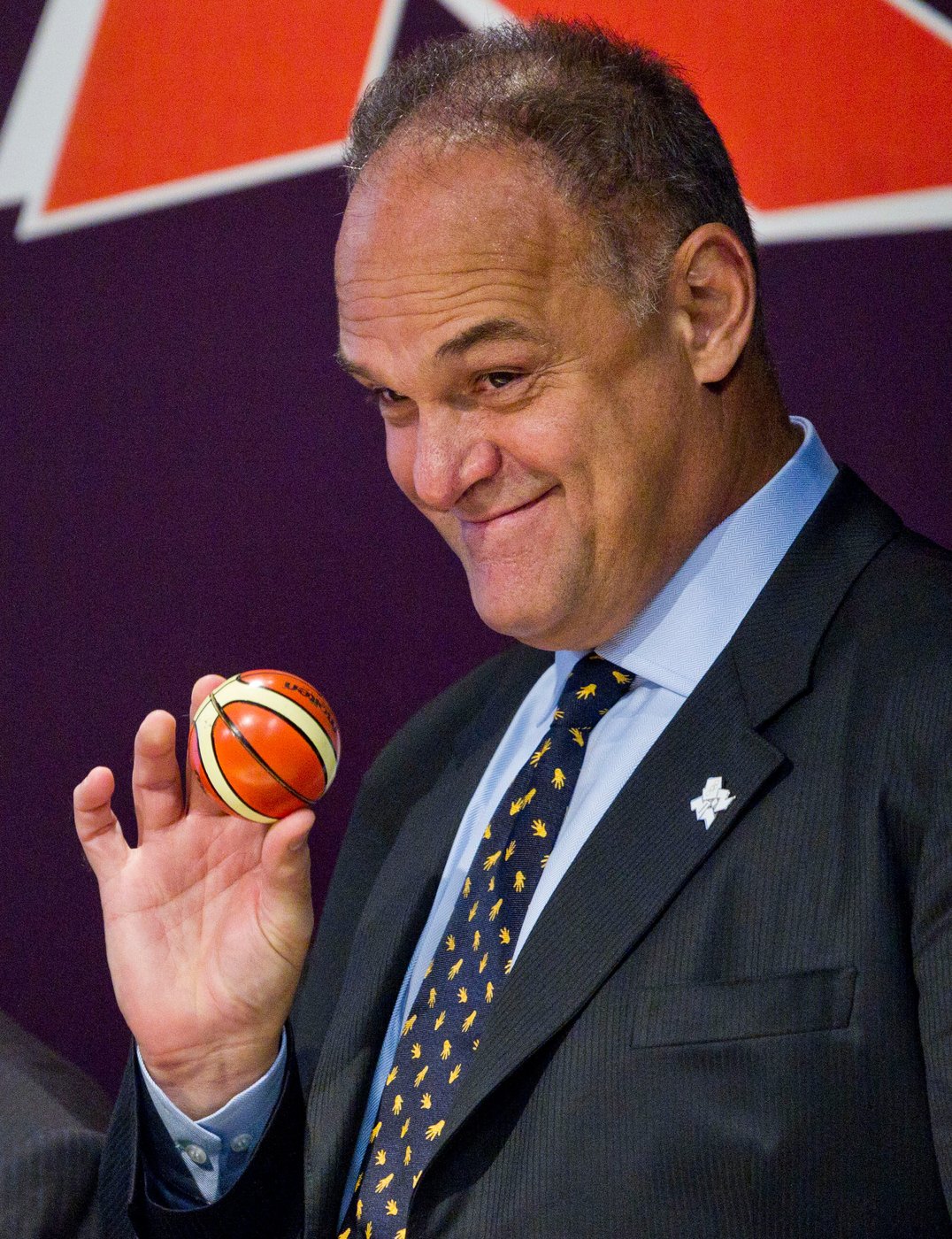 Oscar Schmidt, Basketball Hall of Famer from Brazil, dies at 68 | iNFOnews.ca