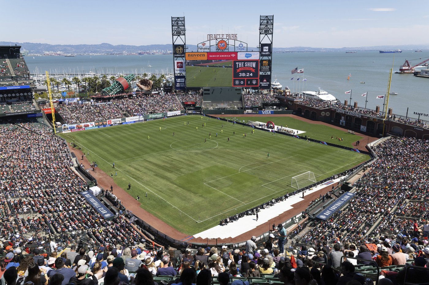 NWSL match at baseball's Oracle Park draws record crowd | iNFOnews.ca NWSL match at baseball's Oracle Park draws record crowd | iNFOnews.ca