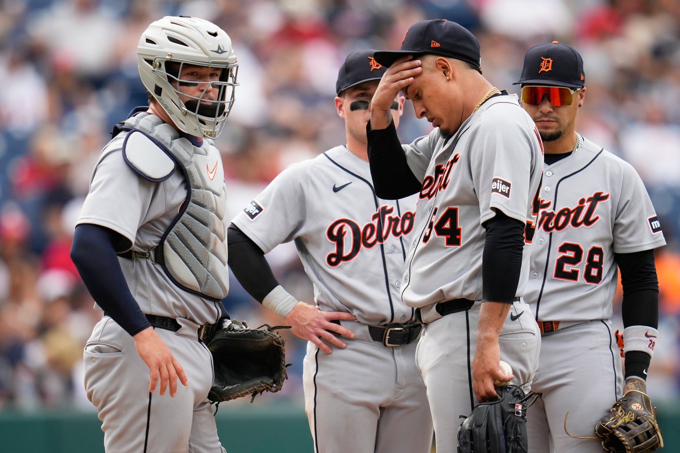 Rocchio becomes 6th player with grand slam, walk-off homer in same game, Guardians beat Tigers 7-6 | iNFOnews.ca