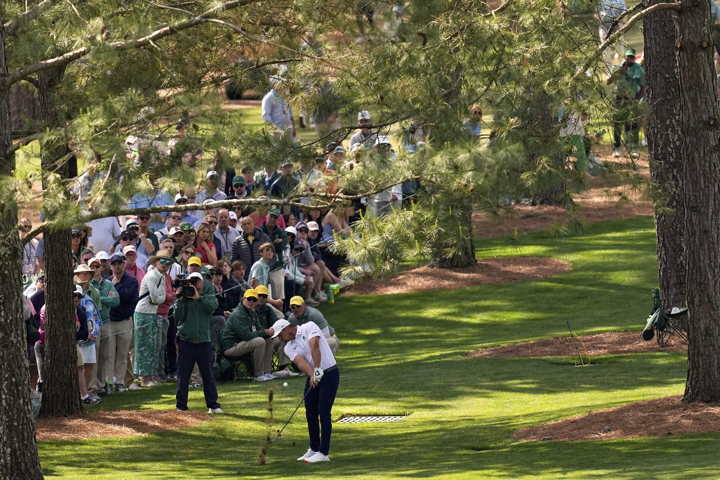 Bryson DeChambeau is trying to chase down Rory McIlroy again in a major. He has 18 holes to do it | iNFOnews.ca Bryson DeChambeau is trying to chase down Rory McIlroy again in a major. He has 18 holes to do it | iNFOnews.ca
