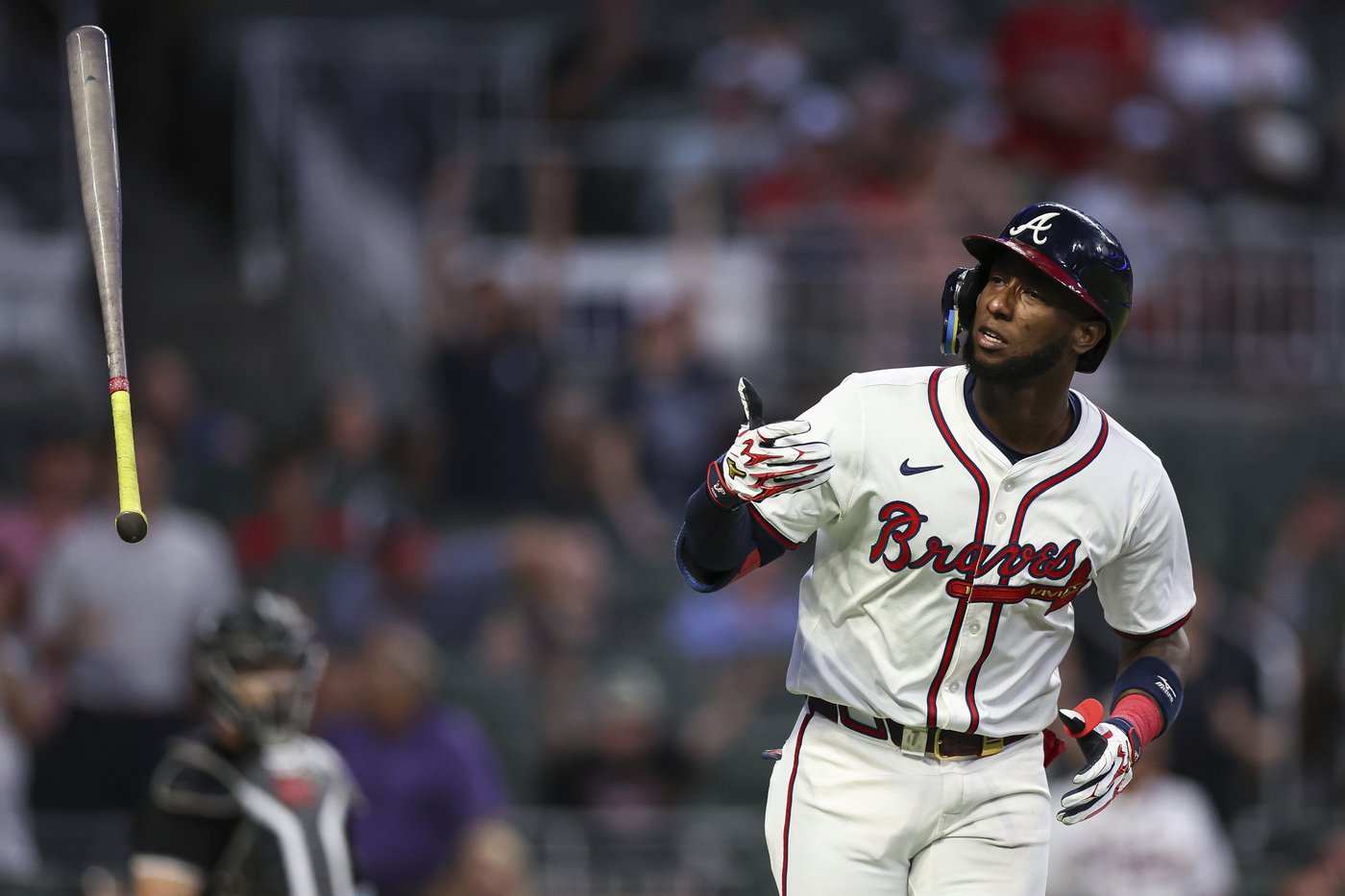 Baldwin's 2-run single in 8th caps 6-run comeback as Braves rally past White Sox 11-10 | iNFOnews.ca Baldwin's 2-run single in 8th caps 6-run comeback as Braves rally past White Sox 11-10 | iNFOnews.ca