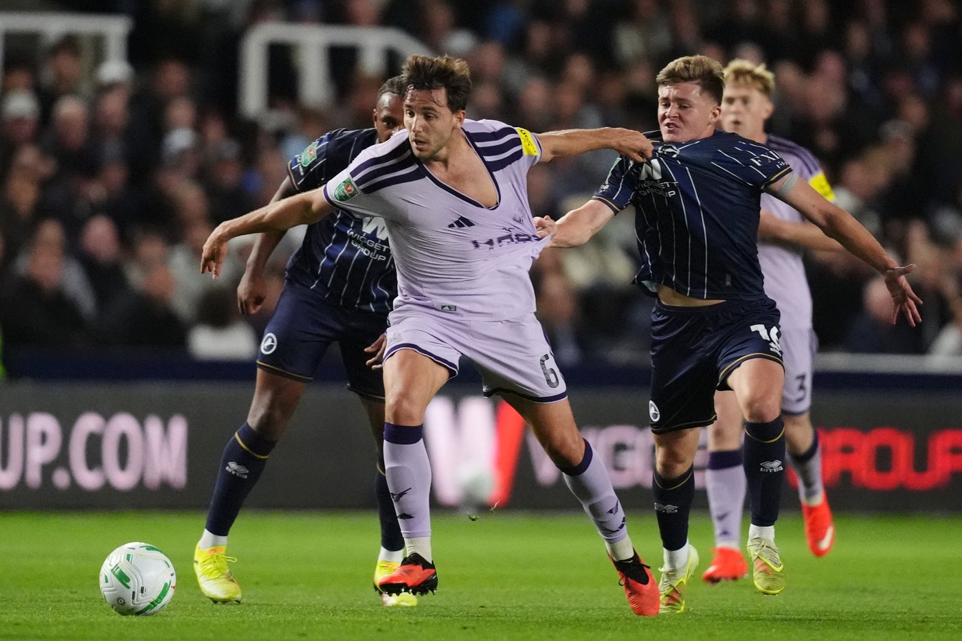Newcastle, Bournemouth, Crystal Palace and Sunderland advance in English League Cup | iNFOnews.ca