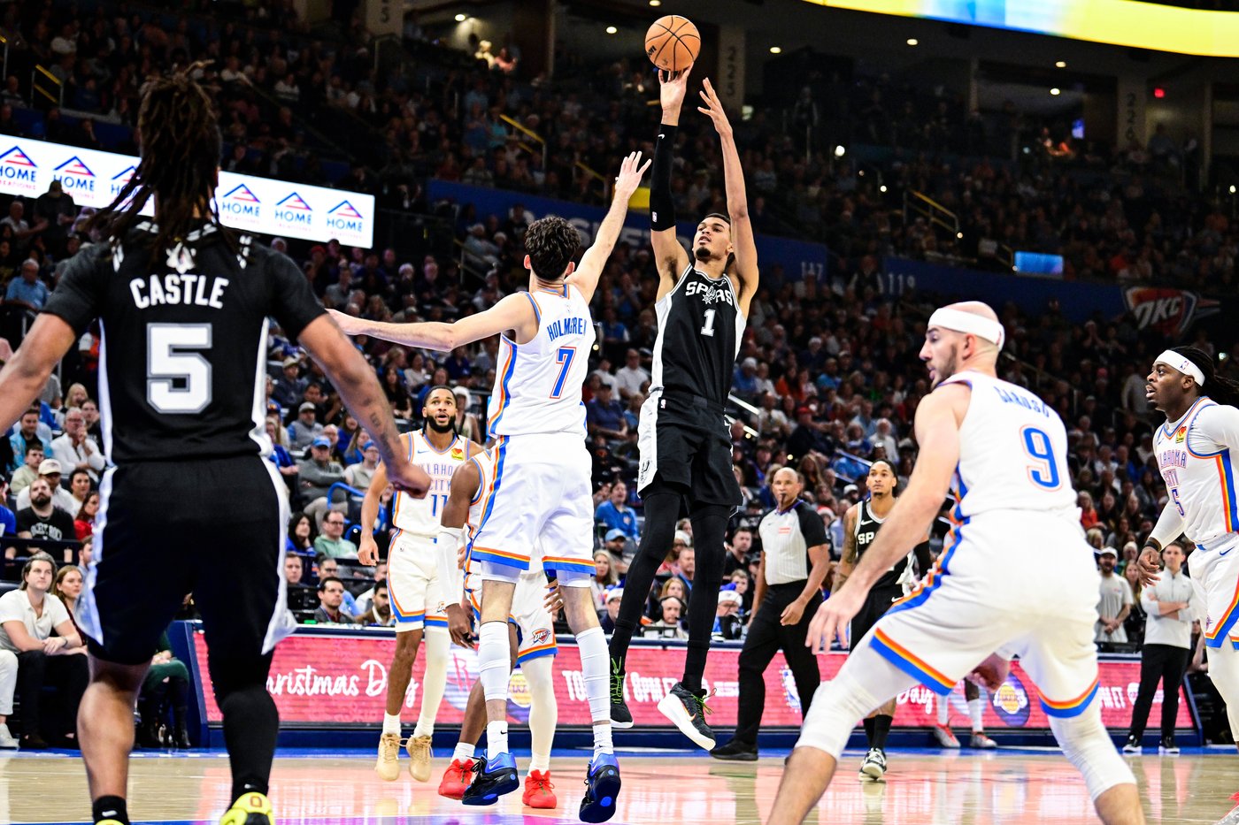 Wembanyama's Spurs emerge as threat to defending champion Thunder after three wins over OKC | iNFOnews.ca
