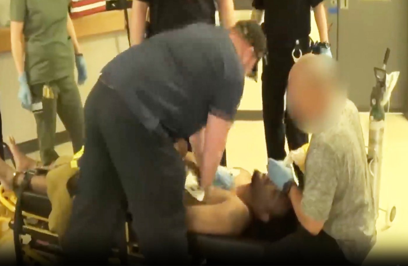 Newly released video shows Connecticut prison officers striking inmate before he died | iNFOnews.ca Newly released video shows Connecticut prison officers striking inmate before he died | iNFOnews.ca