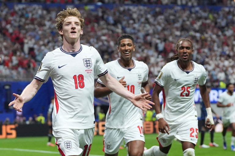 England faces defending champion Argentina for a spot in the World Cup final, in photos | iNFOnews.ca