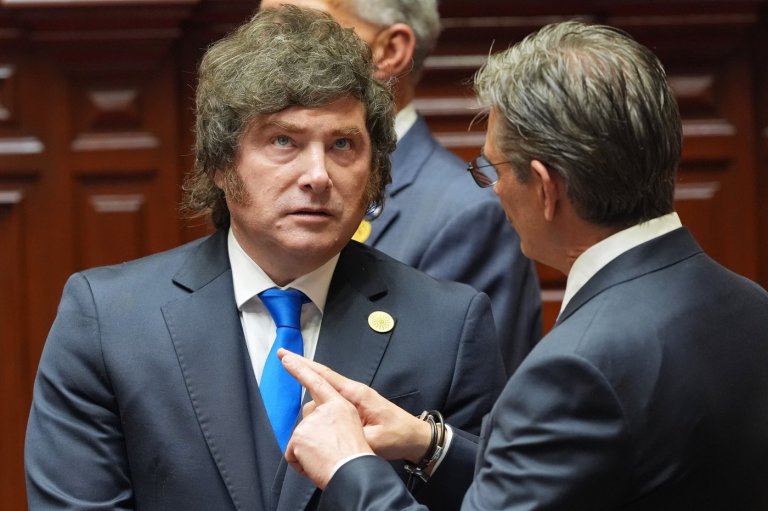 Milei empowers Argentina to bar or deport foreigners over hateful remarks about the country | iNFOnews.ca