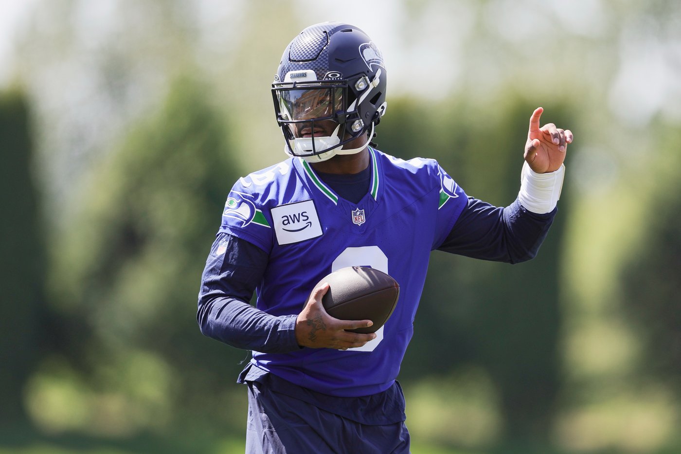 Jalen Milroe is cheerful but diligent as he begins his first minicamp with the Seahawks | iNFOnews.ca