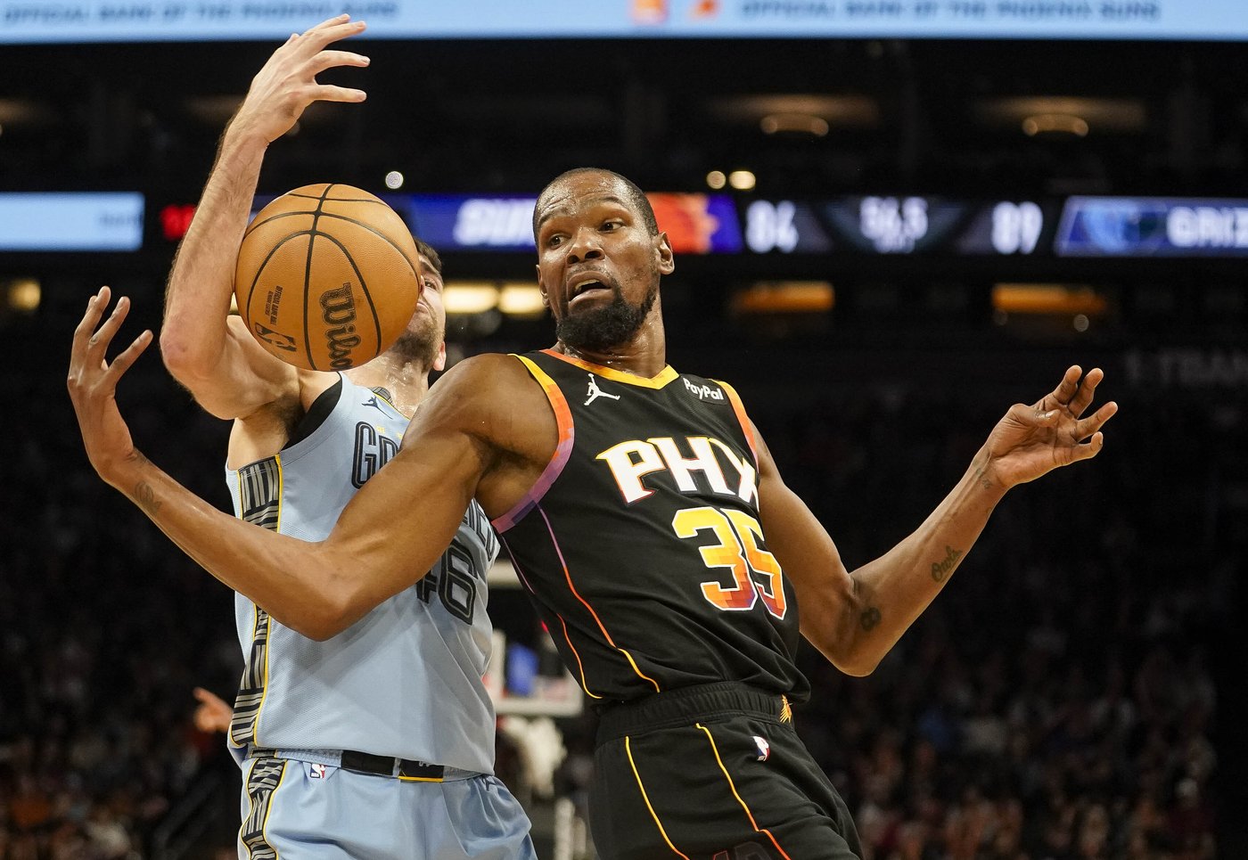 Jackson Jr. scores 38, Bane has 31 as Grizzlies top Suns 117-112 | iNFOnews.ca Jackson Jr. scores 38, Bane has 31 as Grizzlies top Suns 117-112 | iNFOnews.ca