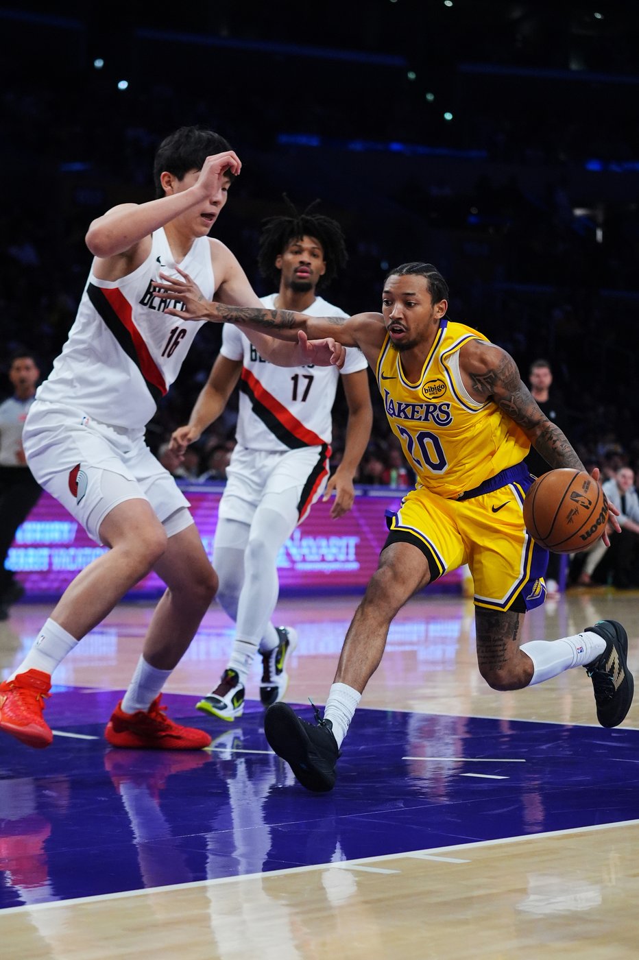 Trail Blazers beat Lakers 122-108 despite Reaves' 41 points | iNFOnews.ca