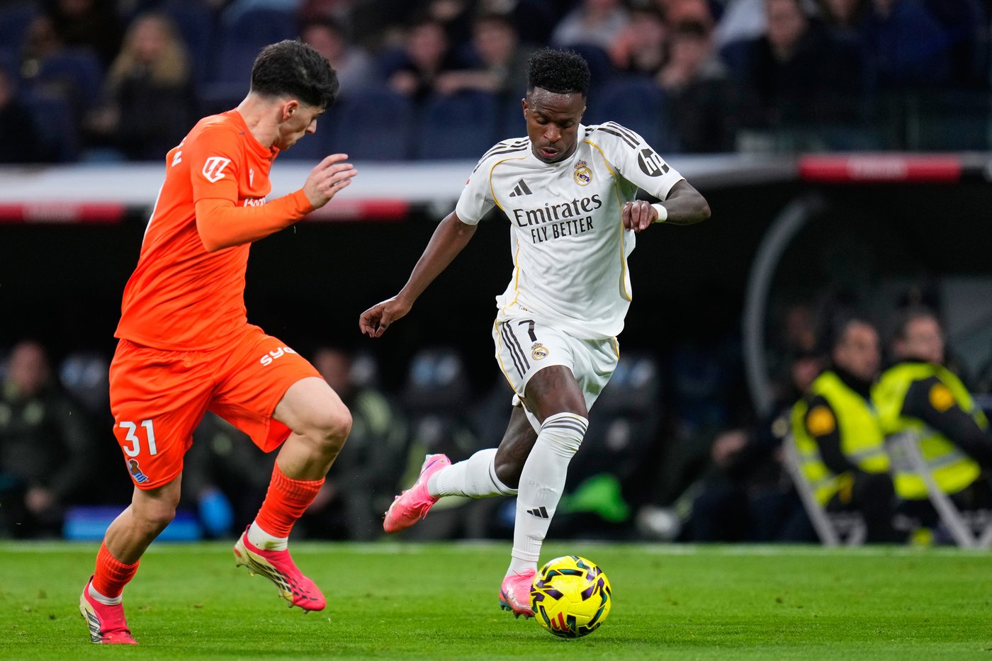 Vinícius Júnior scores 2 and Mbappé-less Real Madrid beats Real Sociedad 4-1 to move top in Spain | iNFOnews.ca