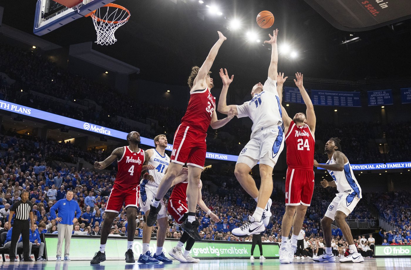 Williams, Gary score 16 each and Nebraska shuts down Kalkbrenner in 74-63 win over No. 14 Creighton | iNFOnews.ca