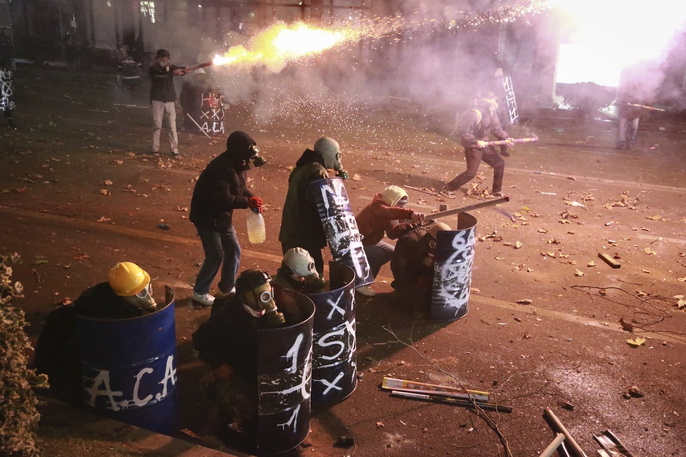 Police in Georgia arrest an opposition leader as mass protests continue | iNFOnews.ca Police in Georgia arrest an opposition leader as mass protests continue | iNFOnews.ca