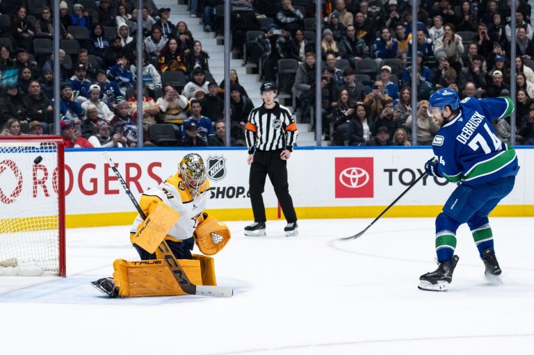Jake DeBrusk's shootout goal leads Vancouver Canucks past Nashville Predators 4-3 | iNFOnews.ca