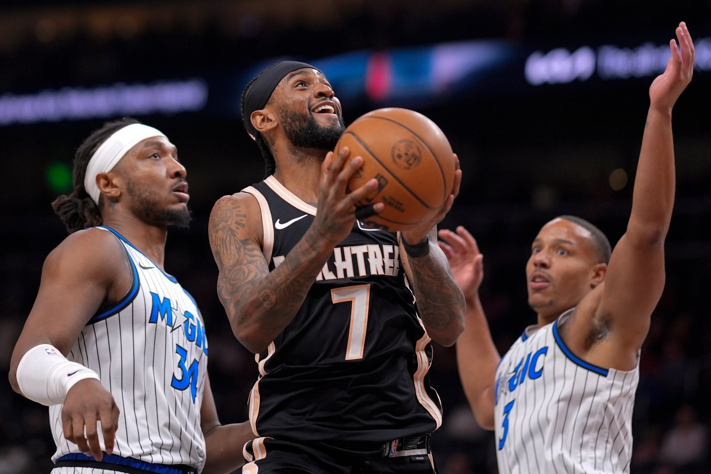 Alexander-Walker scores career-high 41, Hawks roll past Magic 124-112 for their 10th straight win | iNFOnews.ca
