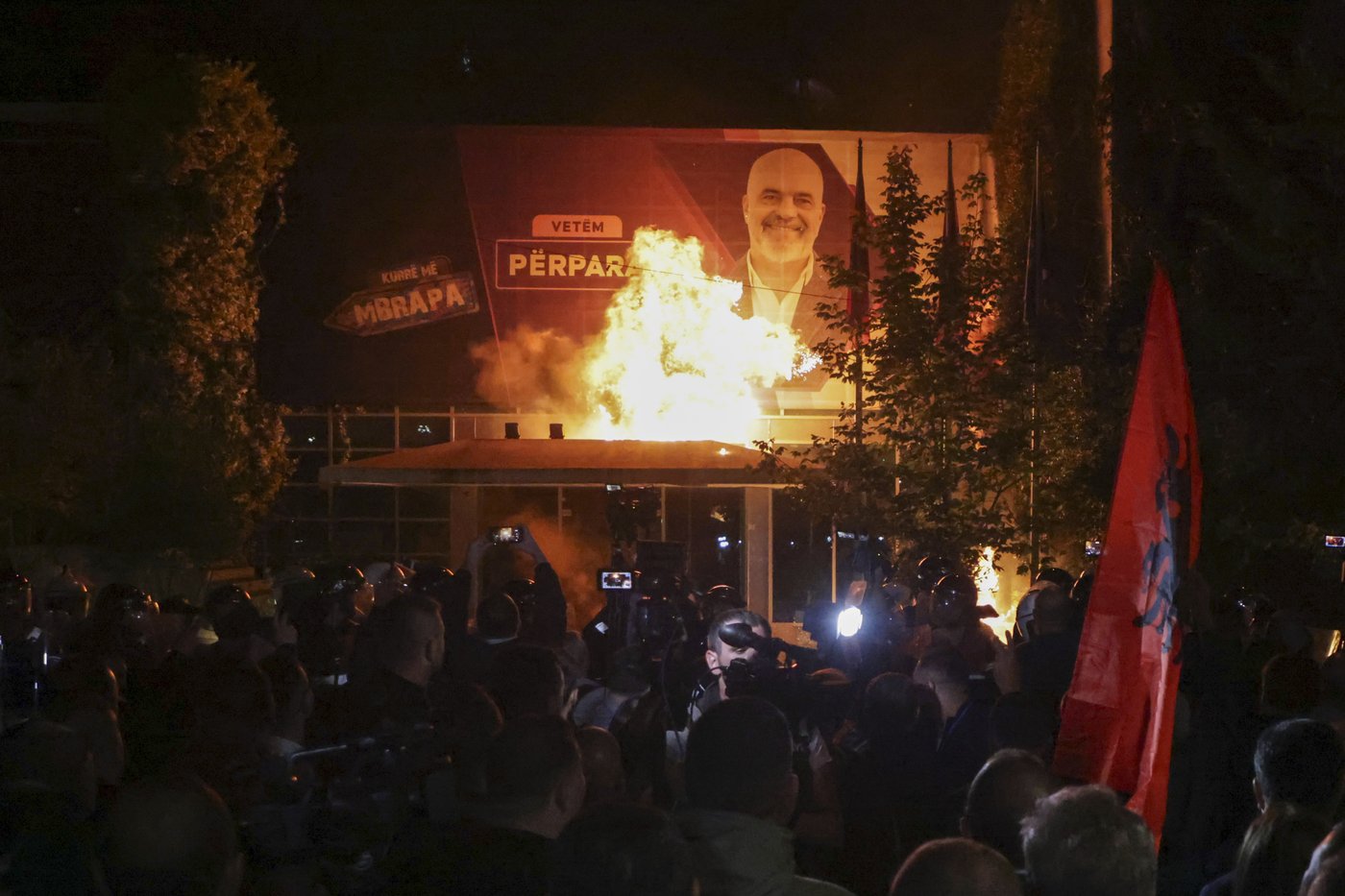 Albania's opposition protests and demands a caretaker Cabinet | iNFOnews.ca Albania's opposition protests and demands a caretaker Cabinet | iNFOnews.ca