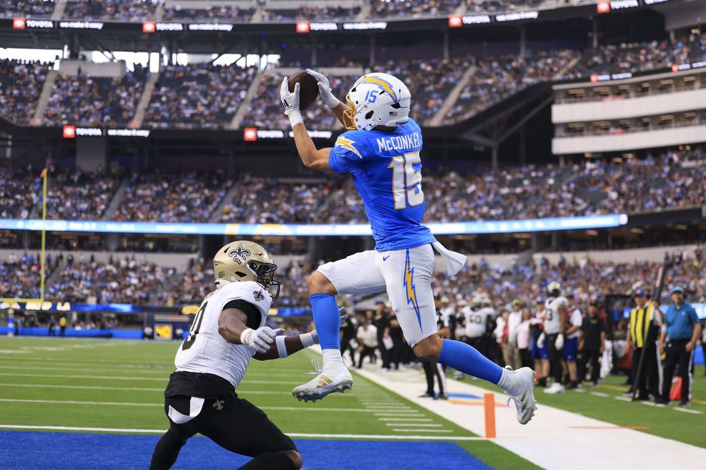 Ladd McConkey's 2 touchdowns propel Chargers to 26-8 victory over Saints | iNFOnews.ca Ladd McConkey's 2 touchdowns propel Chargers to 26-8 victory over Saints | iNFOnews.ca