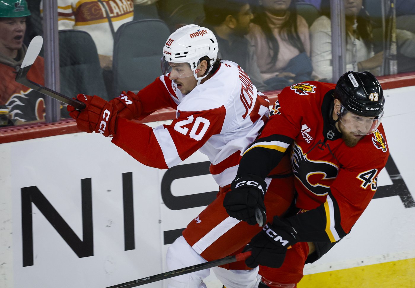Improved power play helps ignite Flames' hot streak, confidence | iNFOnews.ca