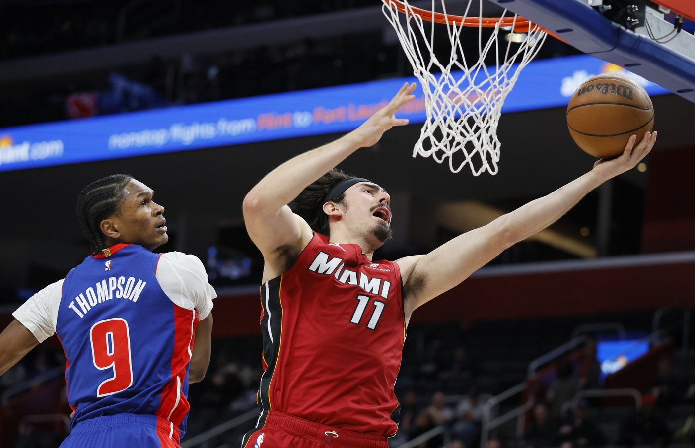 Hardaway's hot shooting in OT helps Pistons nip Heat 125-124 | iNFOnews.ca