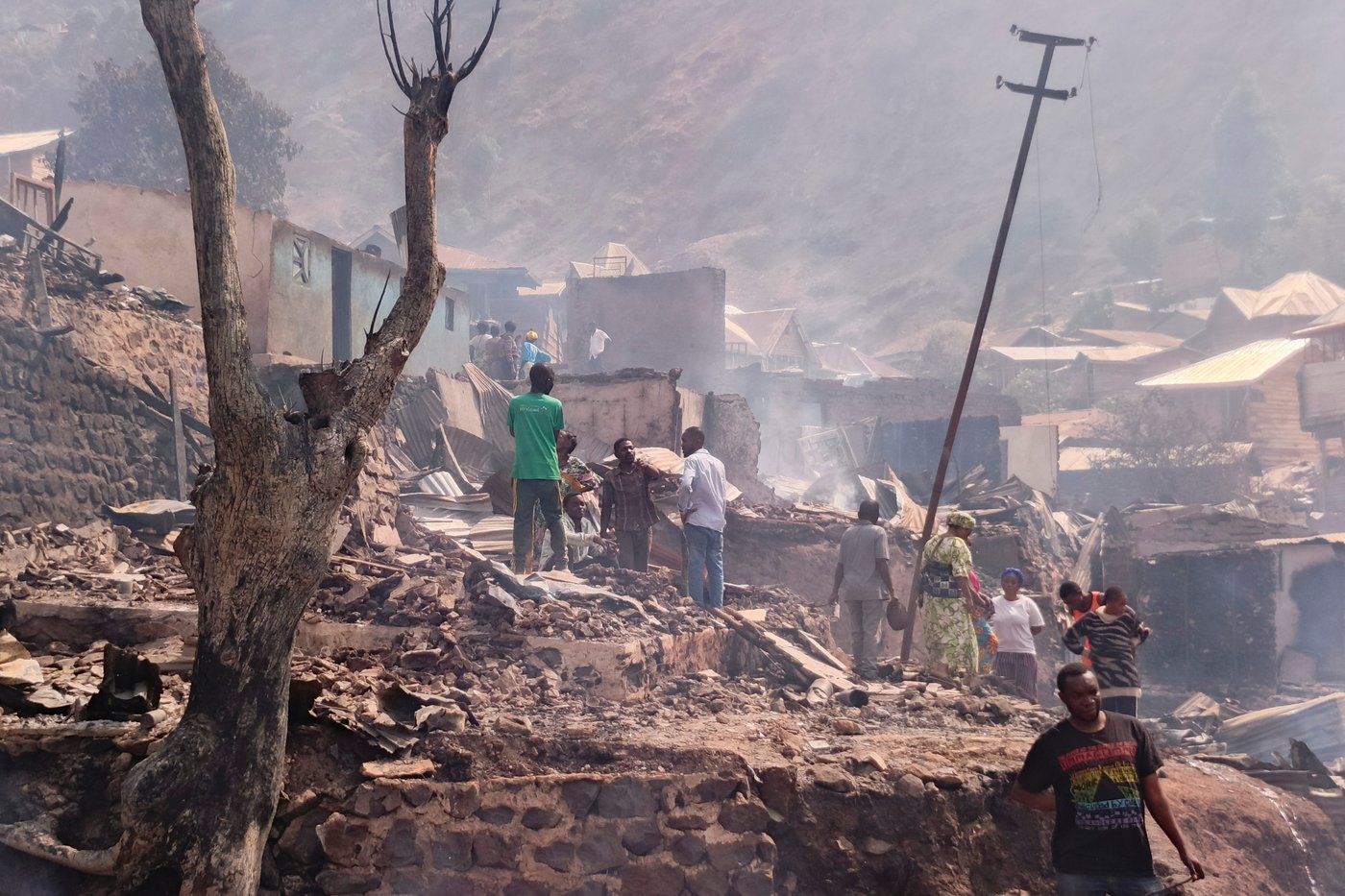 Fire in eastern Congo kills at least 26 students at 2 schools | iNFOnews.ca