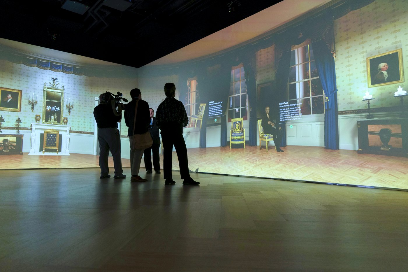 Tourists can finally visit the Oval Office. A replica is opening near the White House on Monday | iNFOnews.ca
