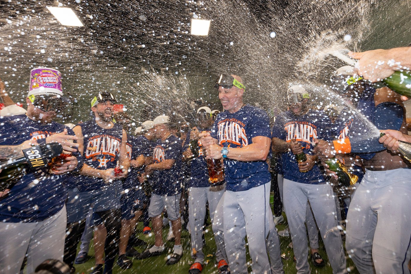 Astros win AL West with 81-81 record, worst for first-place team, beat A's 9-0 | iNFOnews.ca