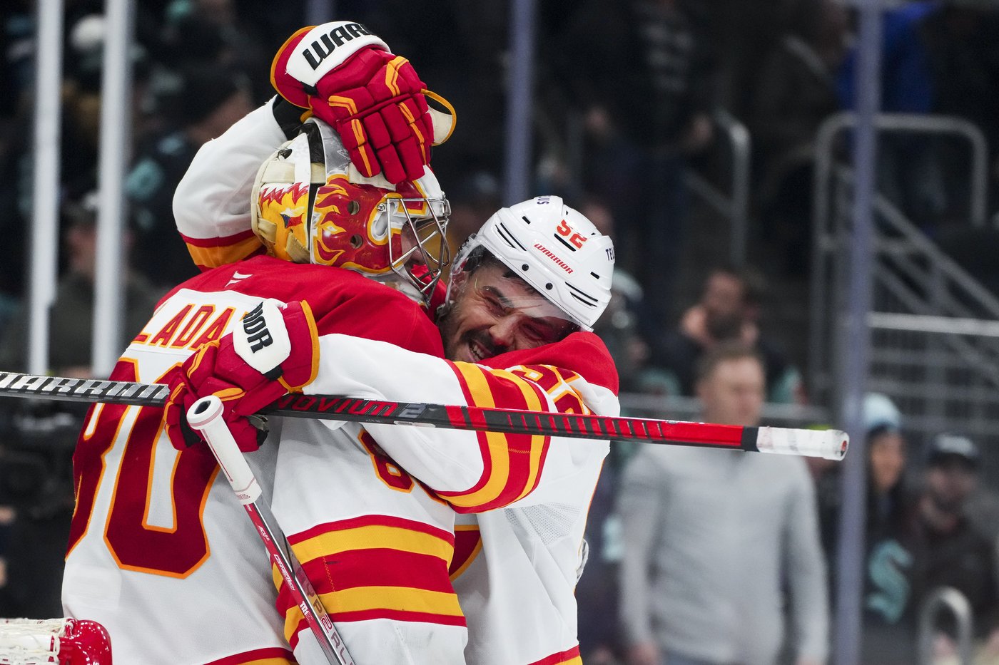 Flames score three times in first period, hang on to beat Kraken 3-2 | iNFOnews.ca Flames score three times in first period, hang on to beat Kraken 3-2 | iNFOnews.ca