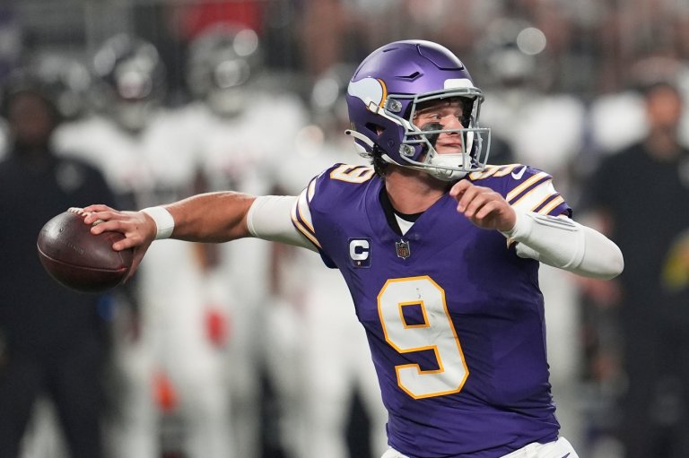 Vikings sidestep starting QB question as McCarthy acknowledges his ankle is not fully healed | iNFOnews.ca