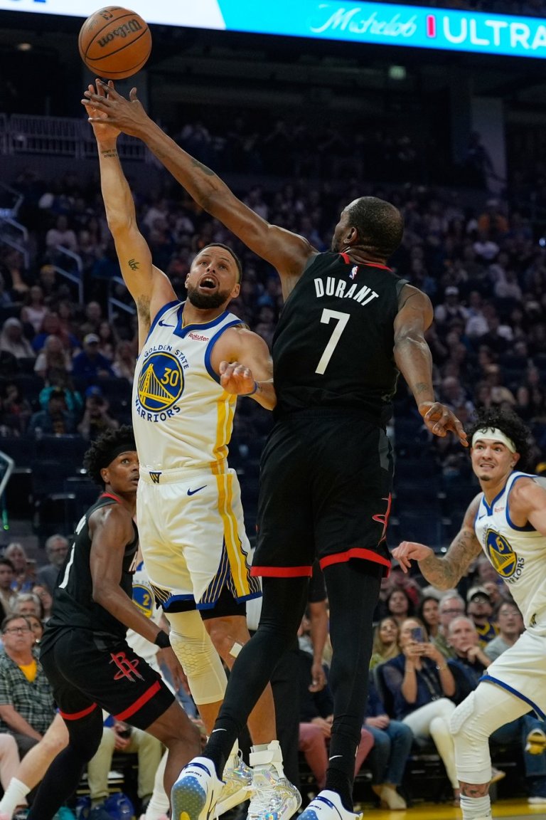 Kevin Durant, Rockets spoil Stephen Curry's return from injury, beat Warriors 117-116 | iNFOnews.ca