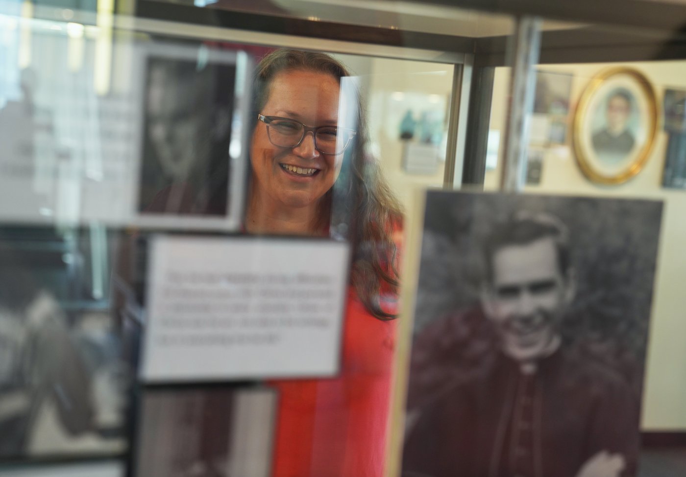 He captivated millions on TV. Now Archbishop Fulton Sheen is one step closer to sainthood | iNFOnews.ca