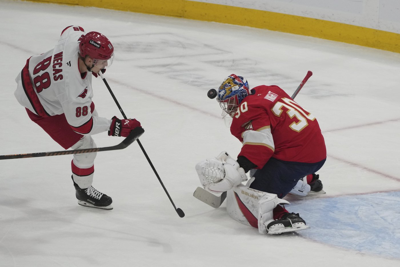 Knight stops 20 shots, Florida rolls past Carolina 6-0 for 2nd win over 'Canes in as many days | iNFOnews.ca Knight stops 20 shots, Florida rolls past Carolina 6-0 for 2nd win over 'Canes in as many days | iNFOnews.ca
