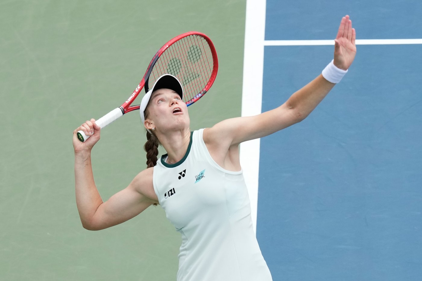 Canada's Fernandez upsets Andreeva in third-round match at NBO Toronto | iNFOnews.ca Canada's Fernandez upsets Andreeva in third-round match at NBO Toronto | iNFOnews.ca