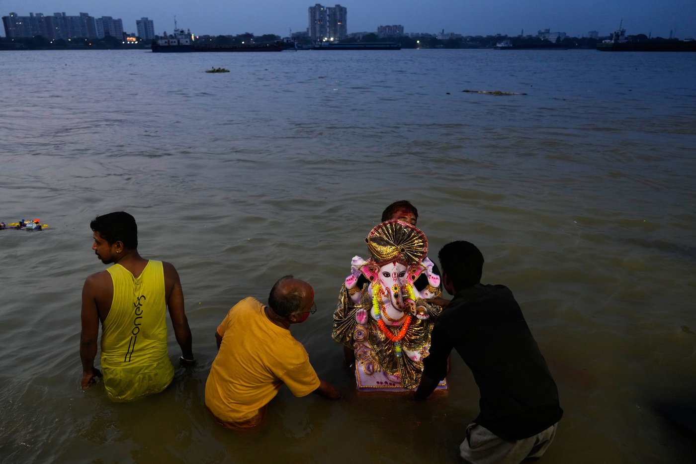 The top photos of the day by AP's photojournalists | iNFOnews.ca