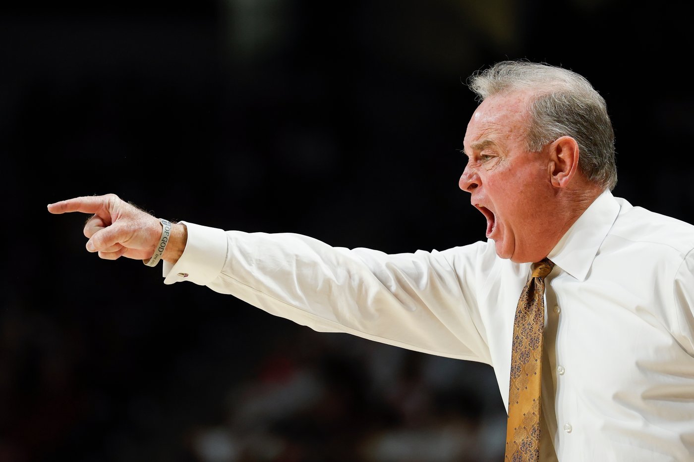 No. 2 South Carolina women beat No. 4 Texas 68-65 to avenge only loss | iNFOnews.ca