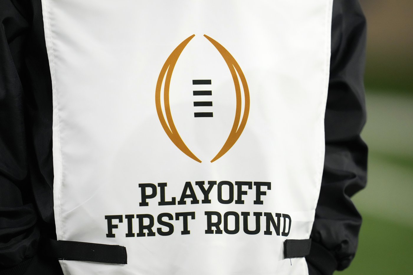 College playoffs looks for good matchups after snoozy first round of blowouts | iNFOnews.ca College playoffs looks for good matchups after snoozy first round of blowouts | iNFOnews.ca