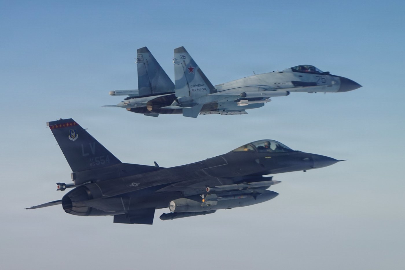 NORAD intercepts 5 Russian aircraft near Alaska, though military says there was no threat | iNFOnews.ca NORAD intercepts 5 Russian aircraft near Alaska, though military says there was no threat | iNFOnews.ca