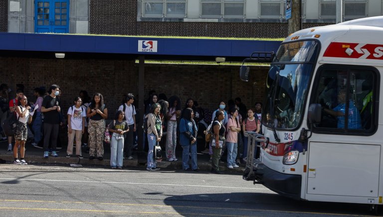 Philadelphia's mass transit agency says it'll comply with order to restore deep service cuts | iNFOnews.ca