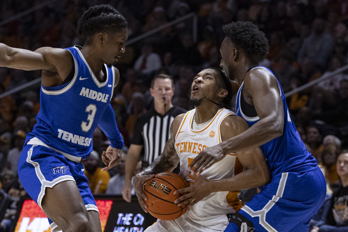 AP men's player of the week: Tennessee's Zakai Zeigler has massive game in win over Middle Tennessee | iNFOnews.ca