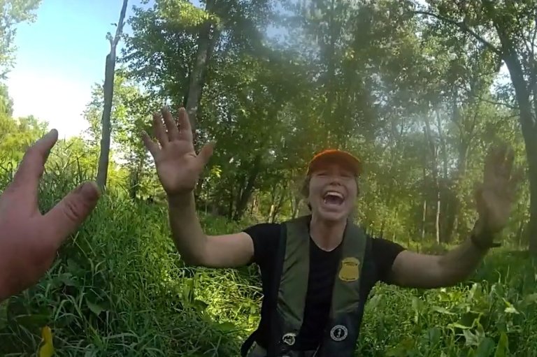 Video captures rescue of river tubing group stranded for 3 days, living off bark and flowers | iNFOnews.ca