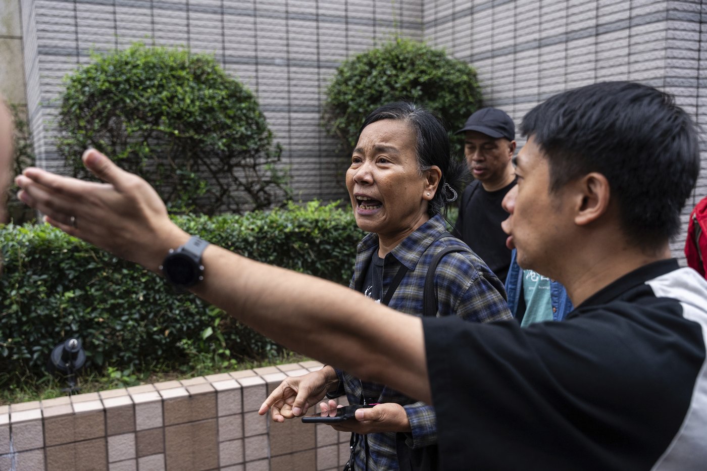45 pro-democracy activists get 4 to 10 years in prison in Hong Kong's biggest national security case | iNFOnews.ca